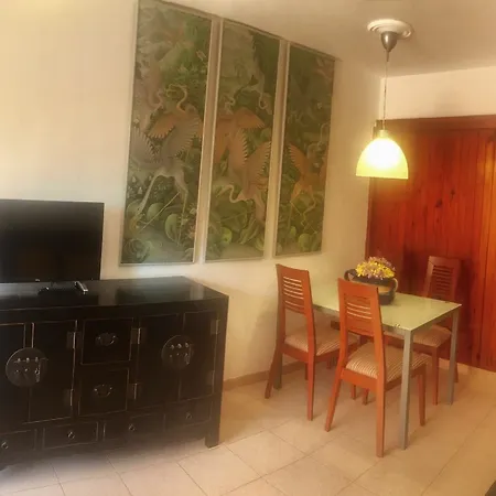 Veramar Vista Piscina Апартаменты Арона