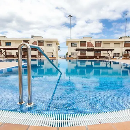 Veramar Vista Piscina Апартаменты Арона